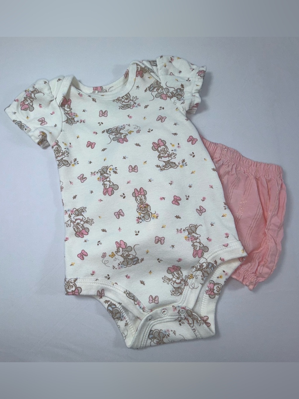 Disney Baby 6M/6-9M Minnie Mouse Baby Girl’s 2-Piece Print Bodysuit & Shorts Set